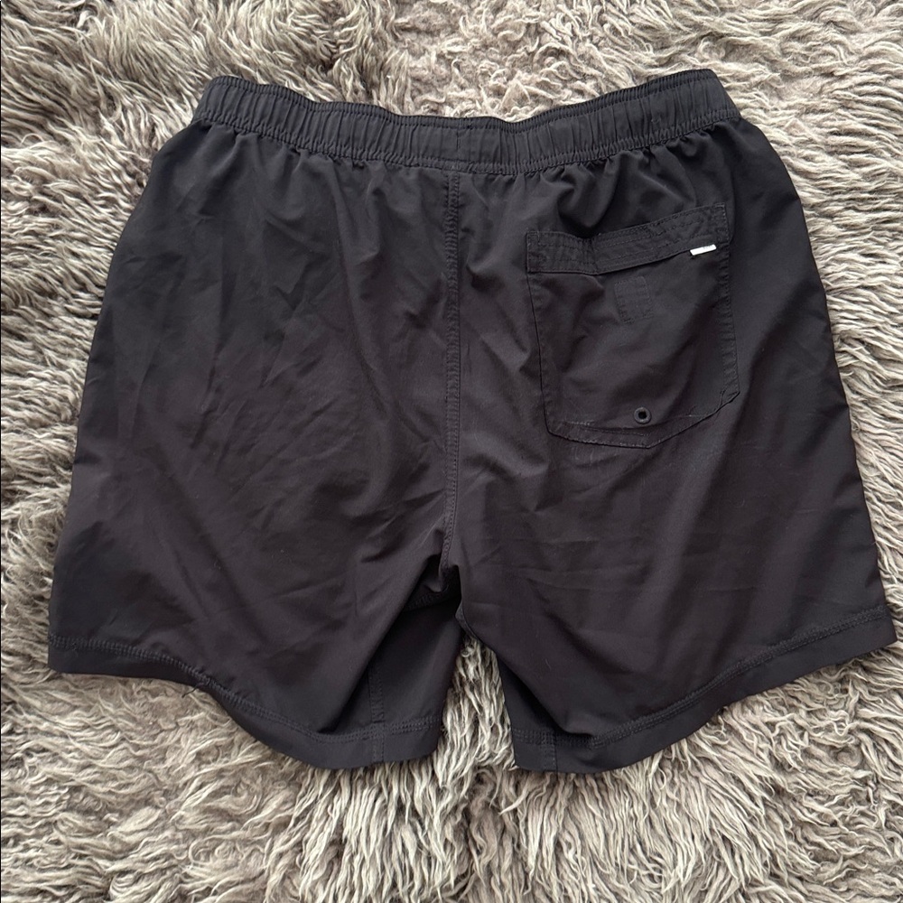Vuori Kore 7” Shorts - Picture 4 of 4
